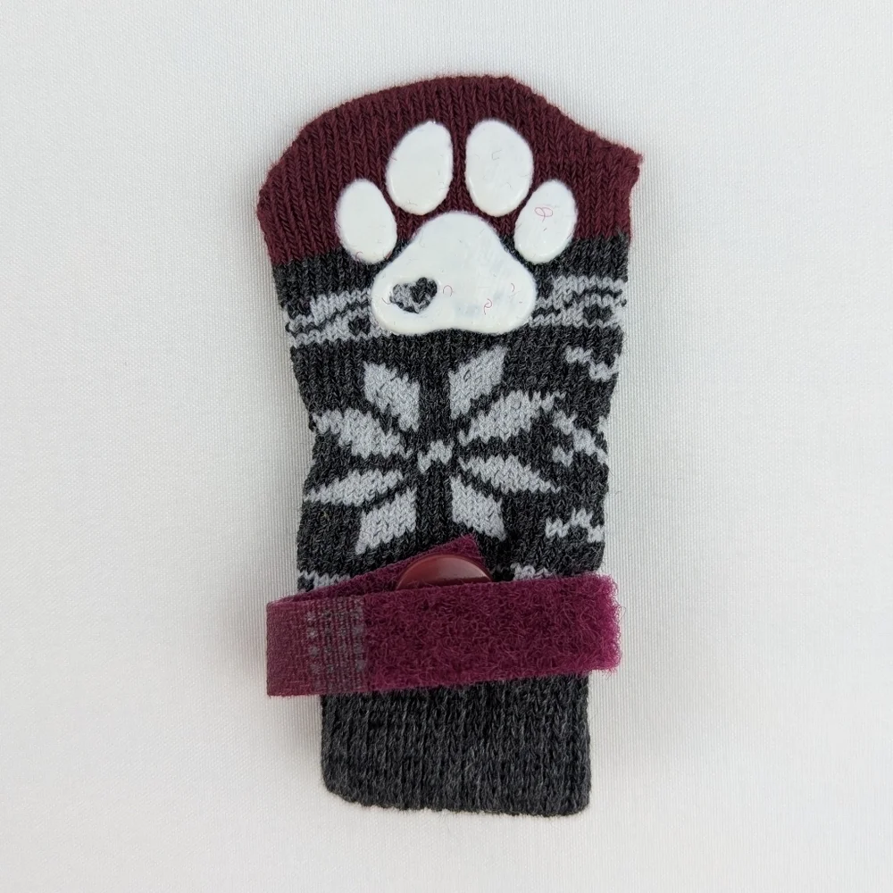Chewy Frisco Dog Socks Small Breed Non-Skid Indoor Fair Isle Grey Size 2 NWT